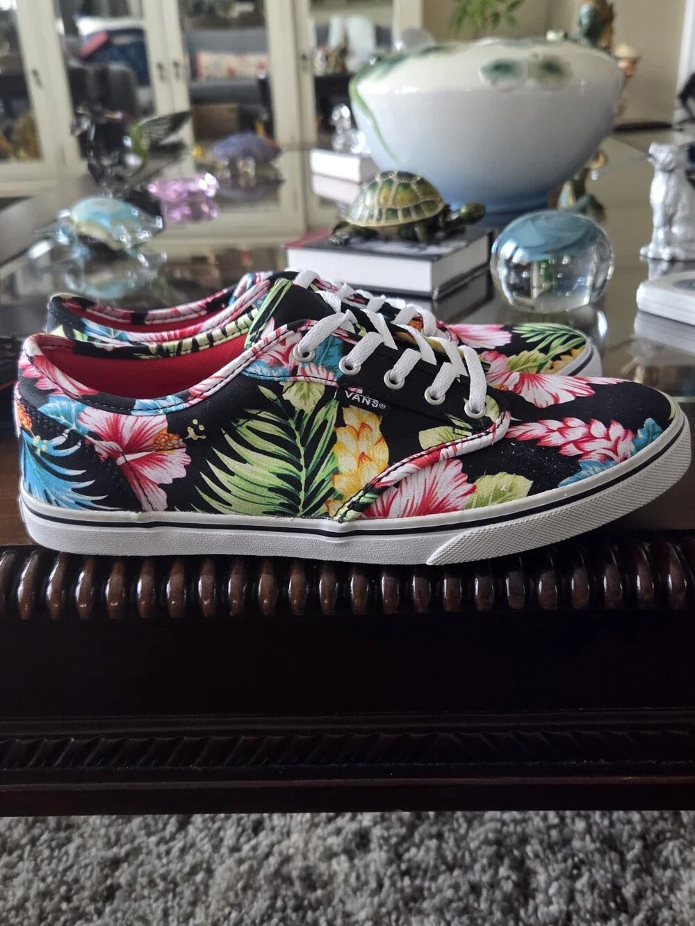 Vans Womens Floral Canvas Lace-Up Sneakers - Black Multi